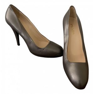 AUTHENTIC PRADA LEATHER HEELS